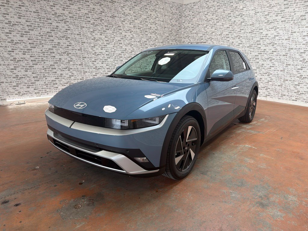 New 2027 Hyundai Ioniq 5 SE RWD image 3