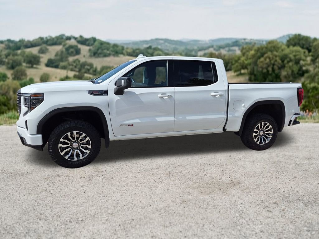 Used 2023 GMC Sierra 1500 AT4 AWD/4WD image 4