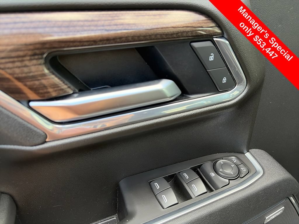 Used 2025 Chevrolet Silverado 1500 LT Trail Boss w/ Convenience Package II AWD/4WD image 16