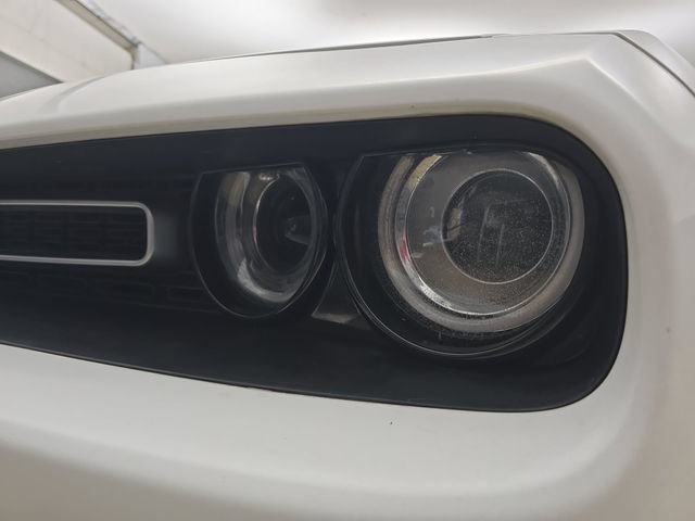 Used 2019 Dodge Challenger SXT RWD image 31