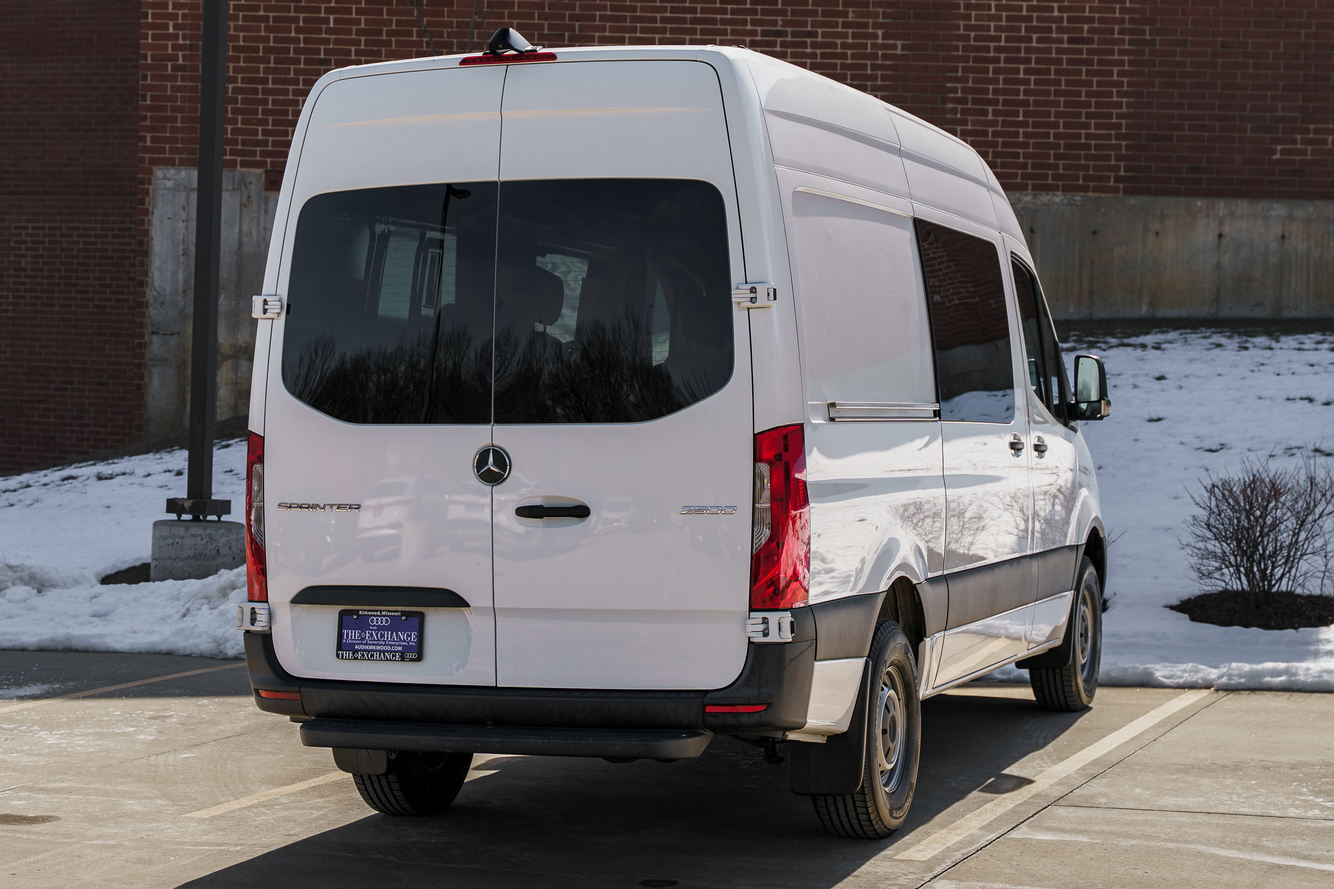 Used 2020 Mercedes-Benz Sprinter 2500 image 4