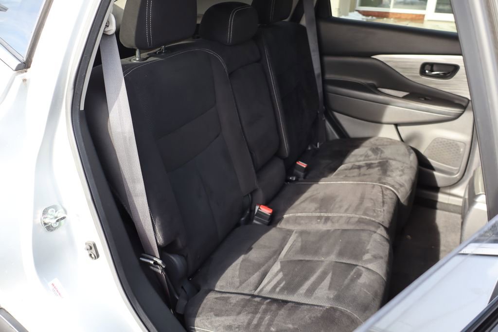Used 2017 Nissan Murano SV w/ Premium Plus Package image 44