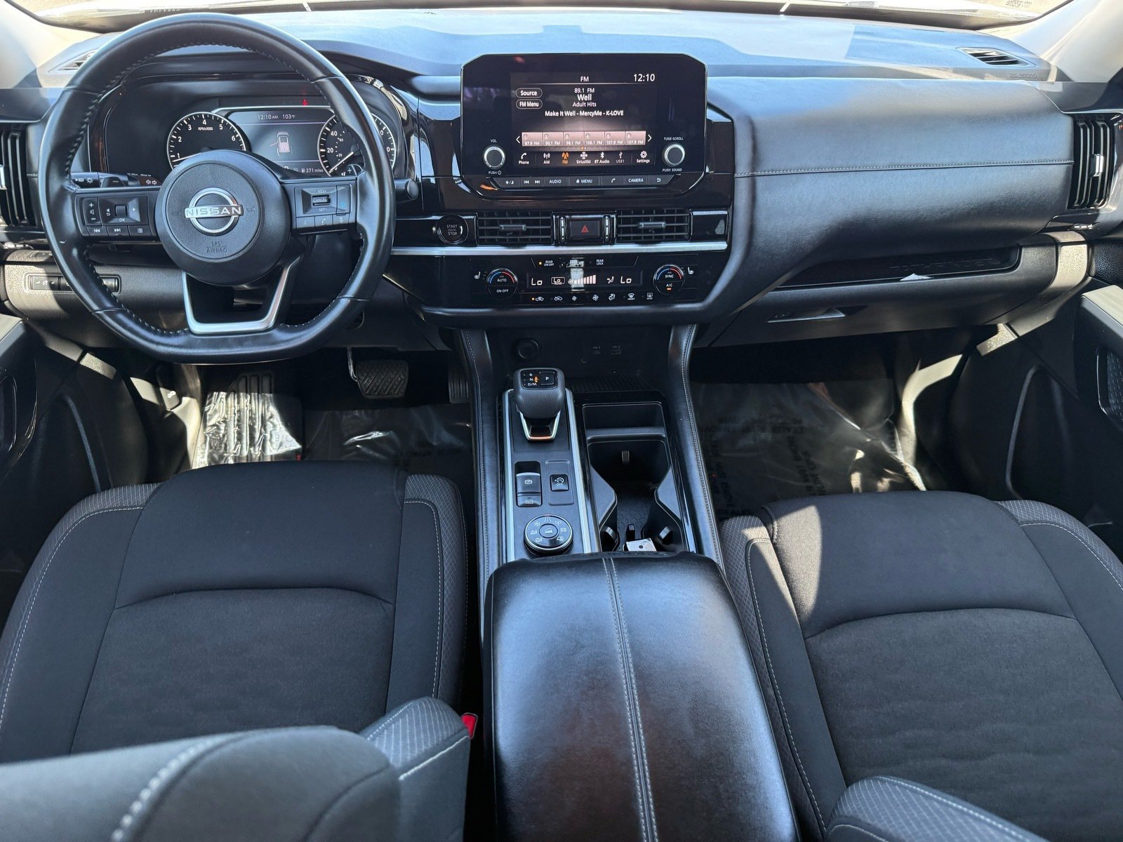 Used 2025 Nissan Pathfinder SV AWD/4WD image 28