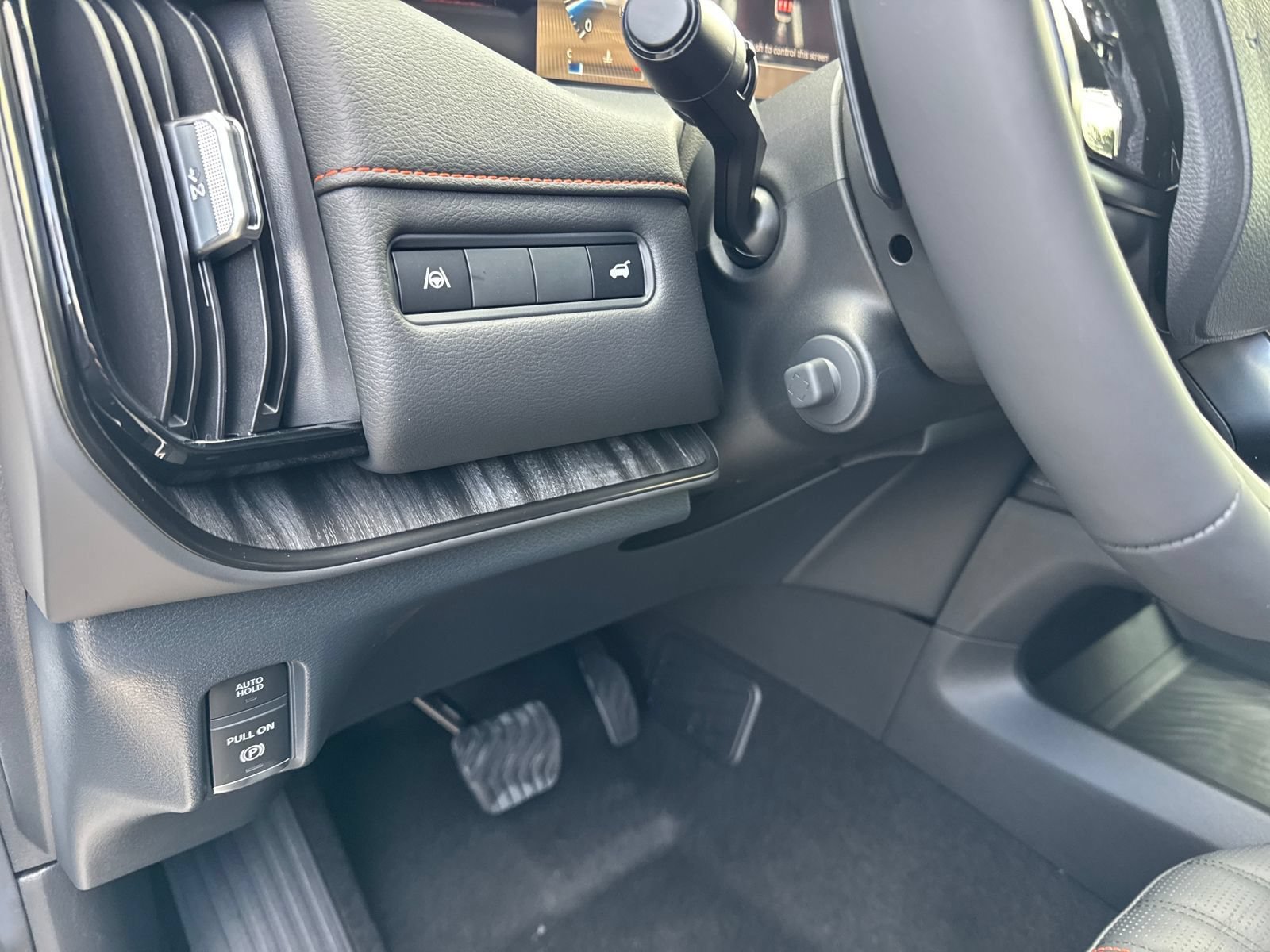 New 2026 Nissan Armada PRO-4X AWD/4WD image 13