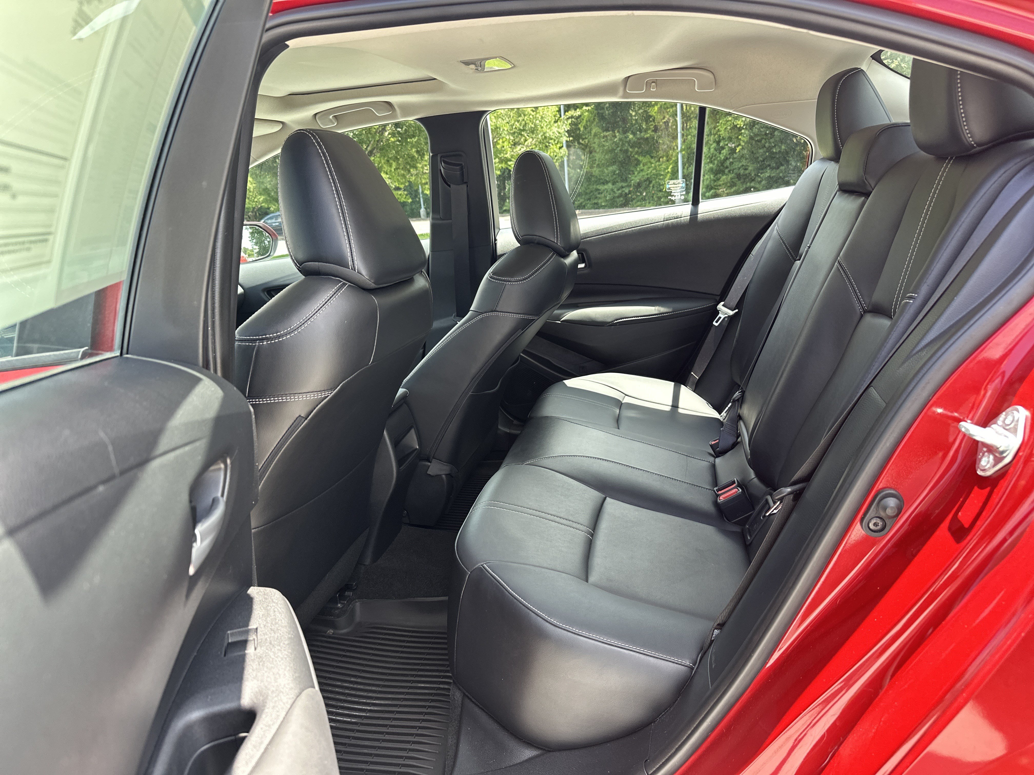Certified 2021 Toyota Corolla XLE FWD image 31