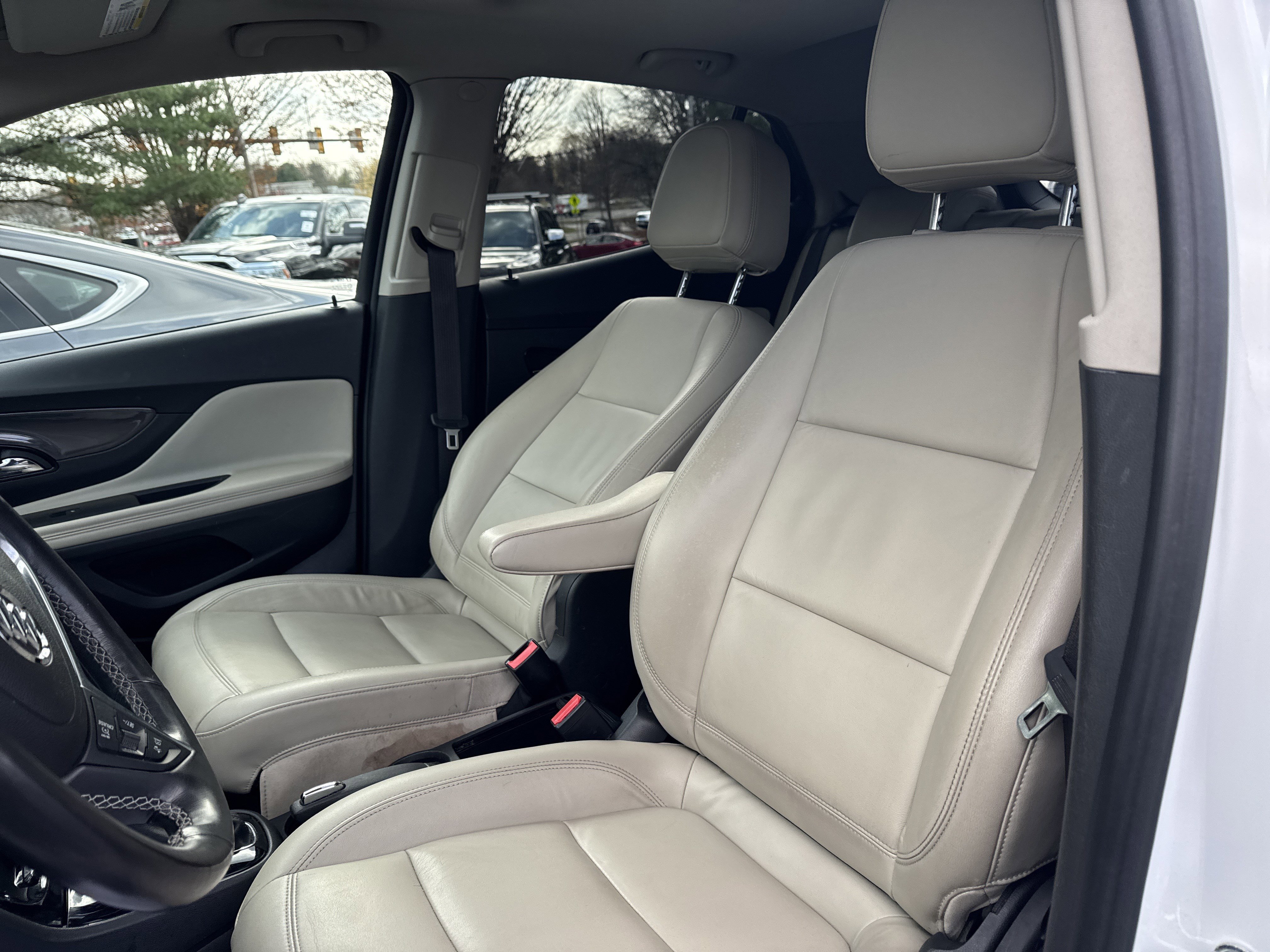 Used 2019 Buick Encore Essence w/ Safety Package II image 10