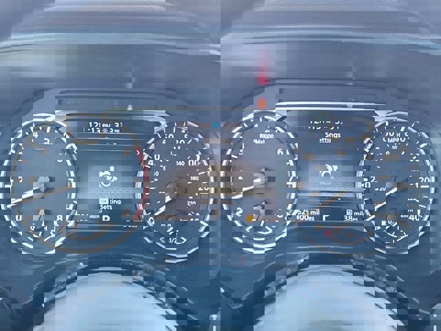 Used 2023 Nissan Rogue SV image 17