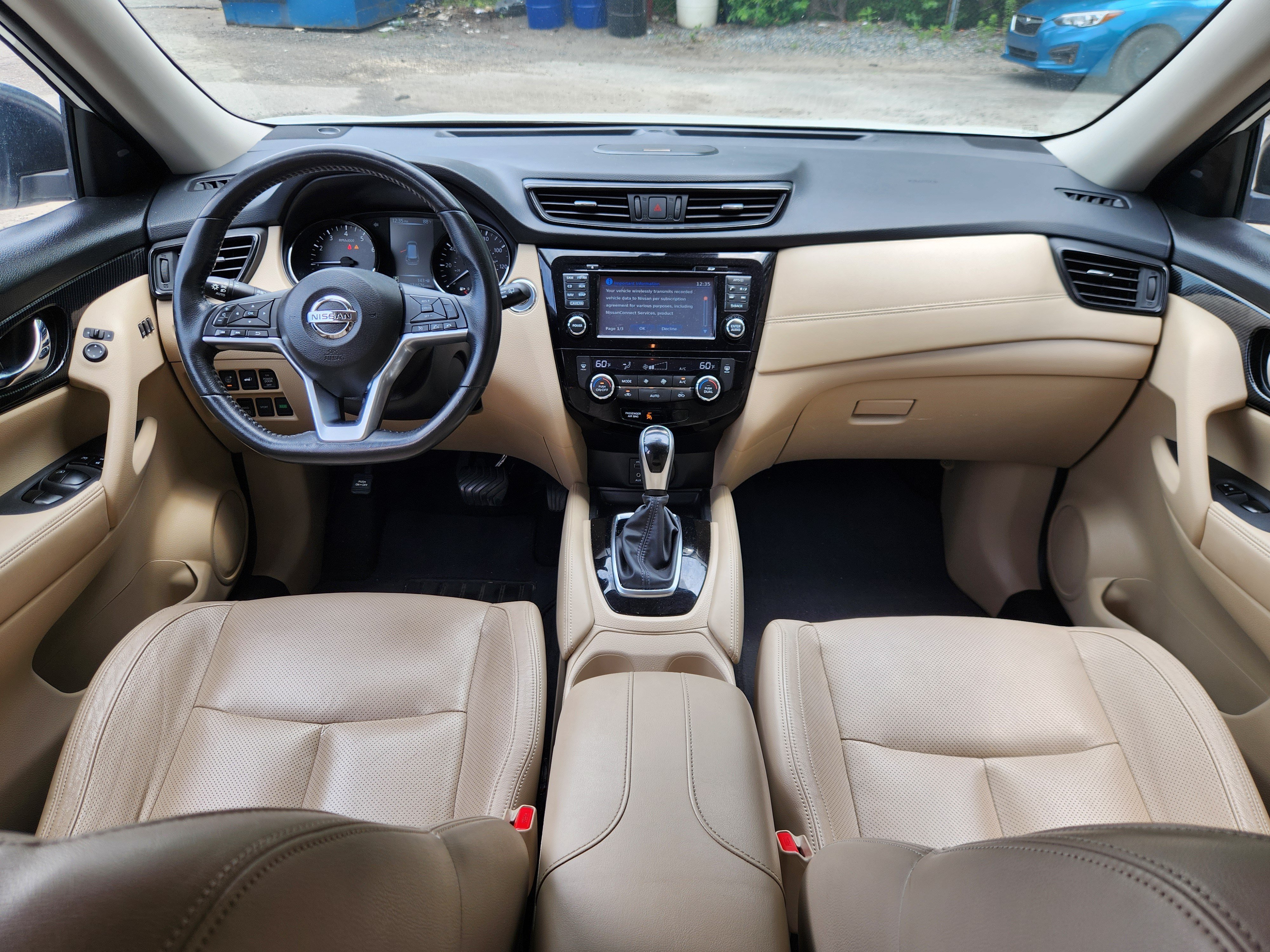 Used 2017 Nissan Rogue SL AWD/4WD image 7
