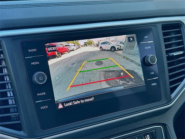 Used 2021 Volkswagen Atlas SE w/ Panoramic Sunroof Package image 11