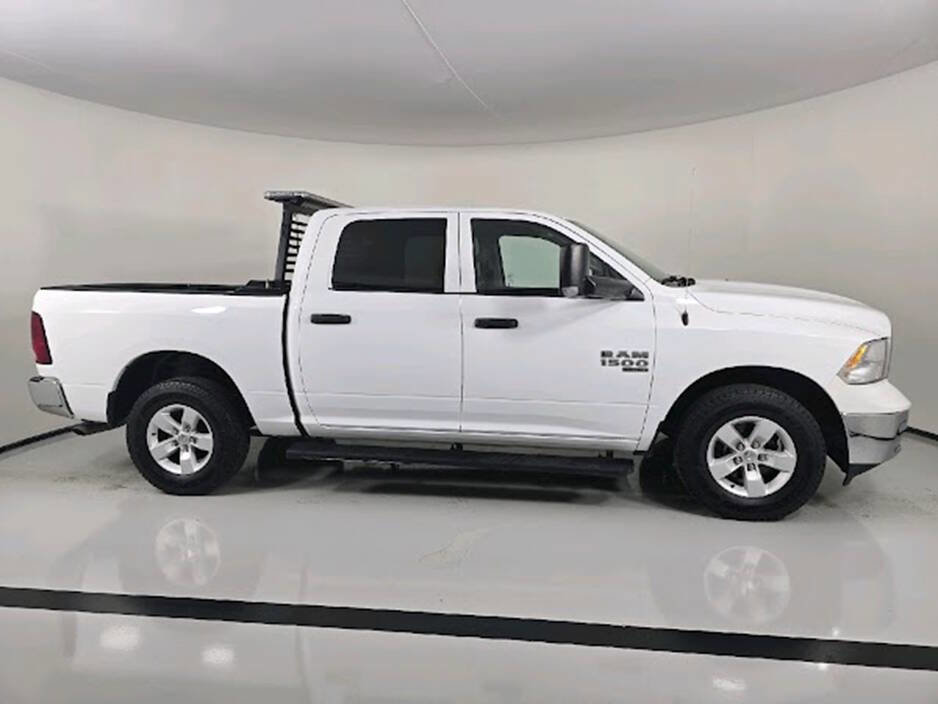 Used 2022 RAM 1500 Tradesman w/ Chrome Appearance Group image 9