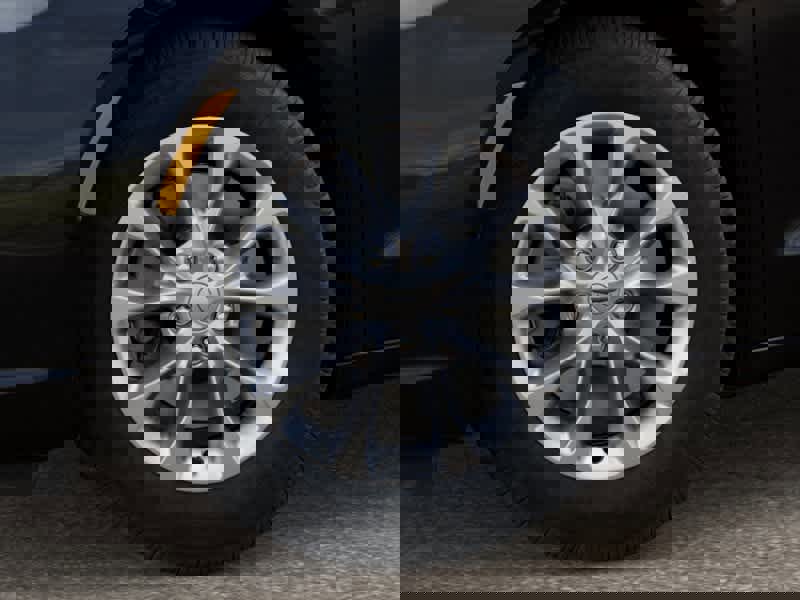 New 2026 Chrysler Pacifica Select image 8