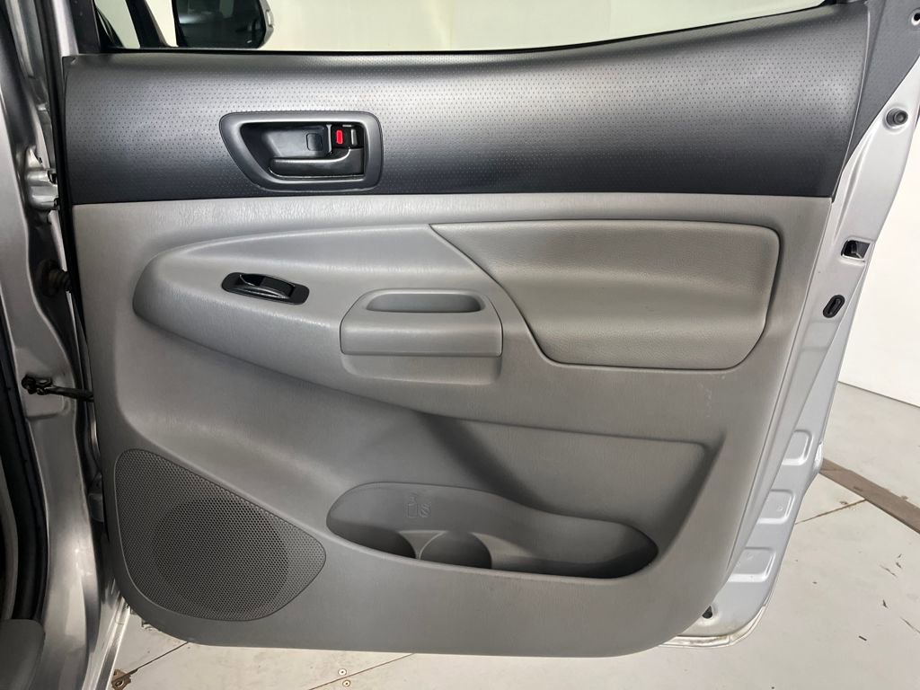 Used 2015 Toyota Tacoma 4x4 Double Cab image 39