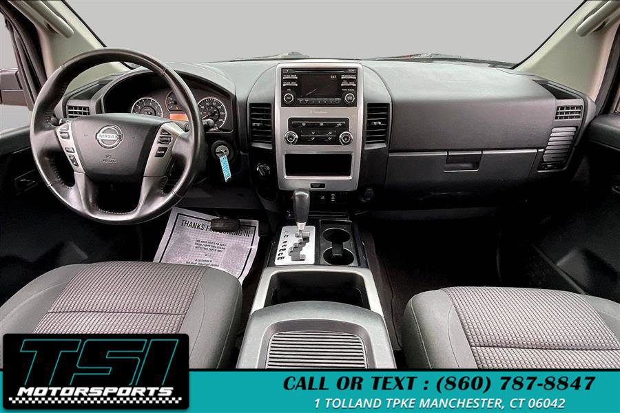 Used 2014 Nissan Titan SV w/ SV Value Truck Package AWD/4WD image 16