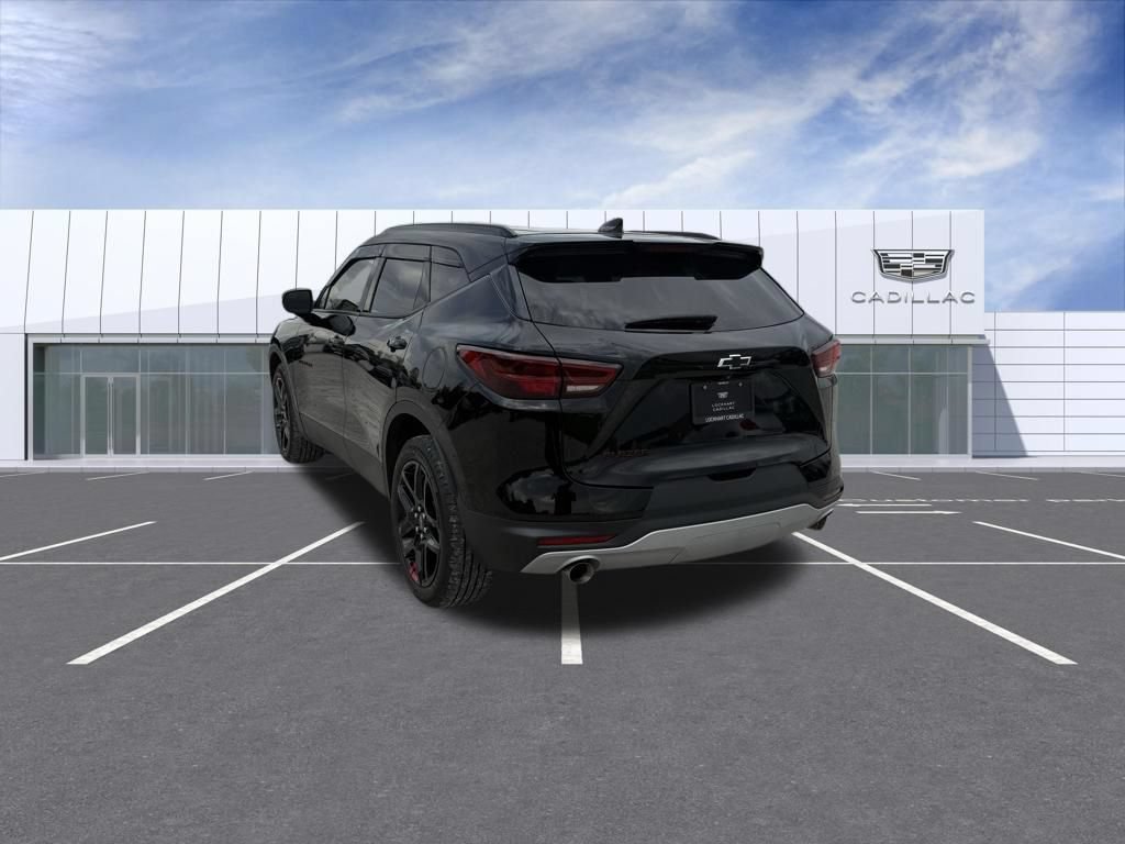 Used 2024 Chevrolet Blazer LT w/ Redline Edition FWD image 11