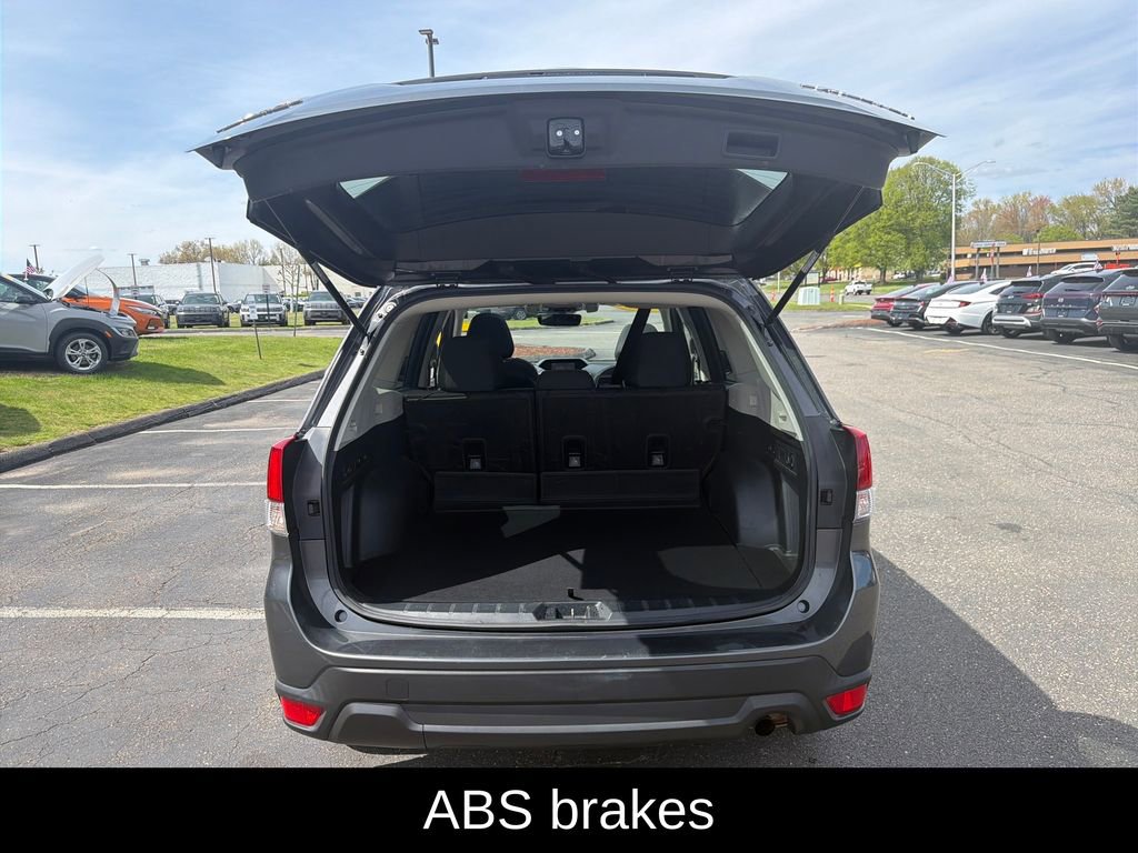 Used 2020 Subaru Forester Premium AWD/4WD image 25