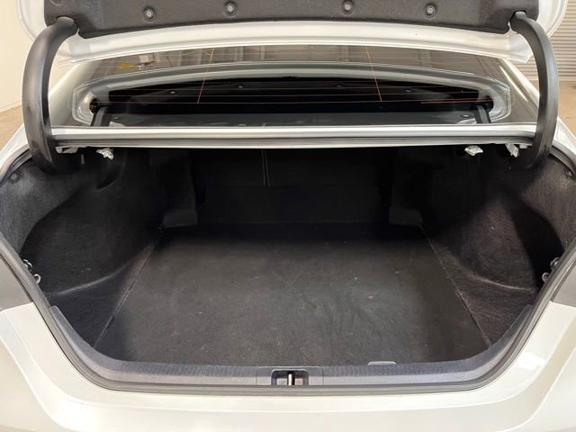 Used 2023 Toyota Camry XSE image 14