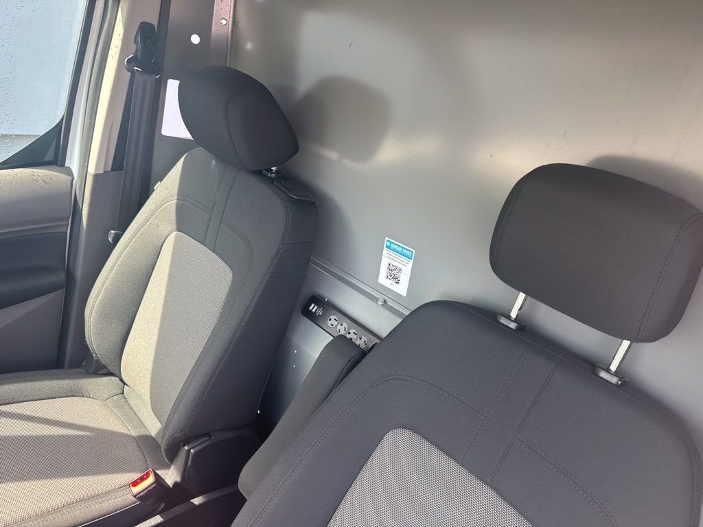 Used 2020 Ford Transit Connect XL image 15
