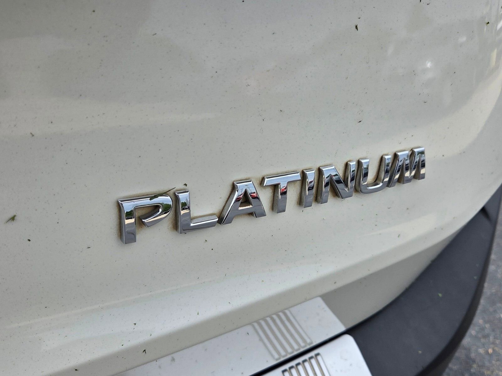 Used 2023 Nissan Rogue Platinum w/ Platinum Premium Package image 11