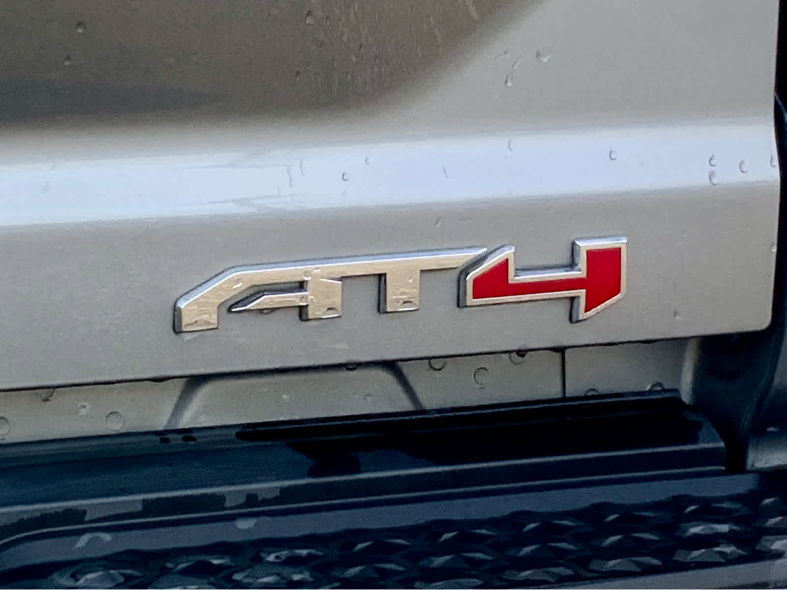 Used 2023 GMC Canyon AT4 w/ AT4 Premium Package image 27