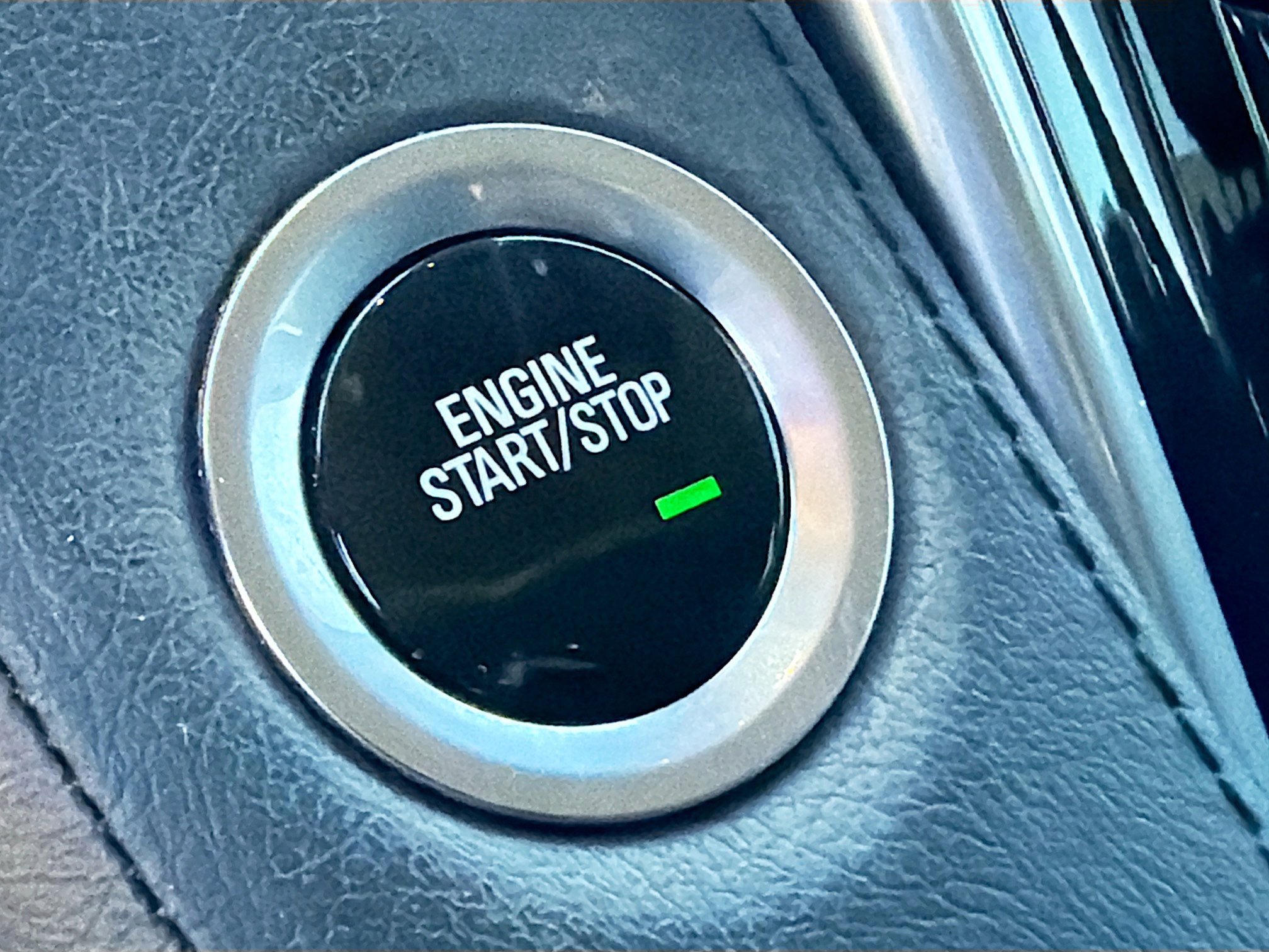 Used 2020 Cadillac Escalade Luxury image 34