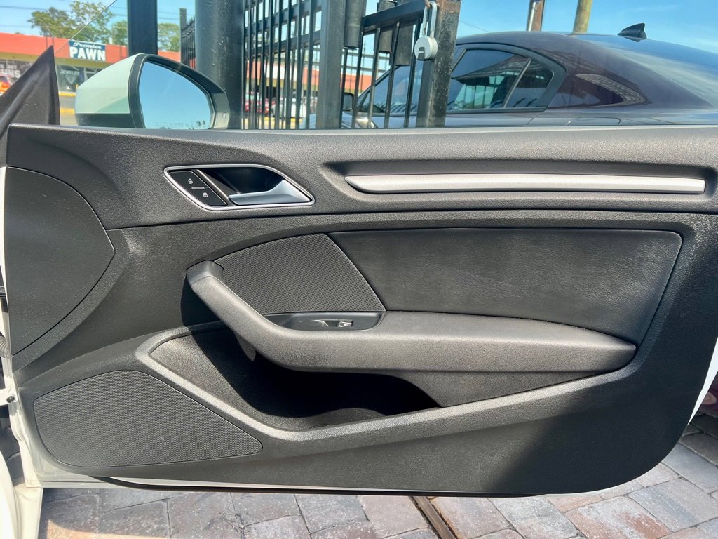 Used 2018 Audi A3 2.0T Premium image 36