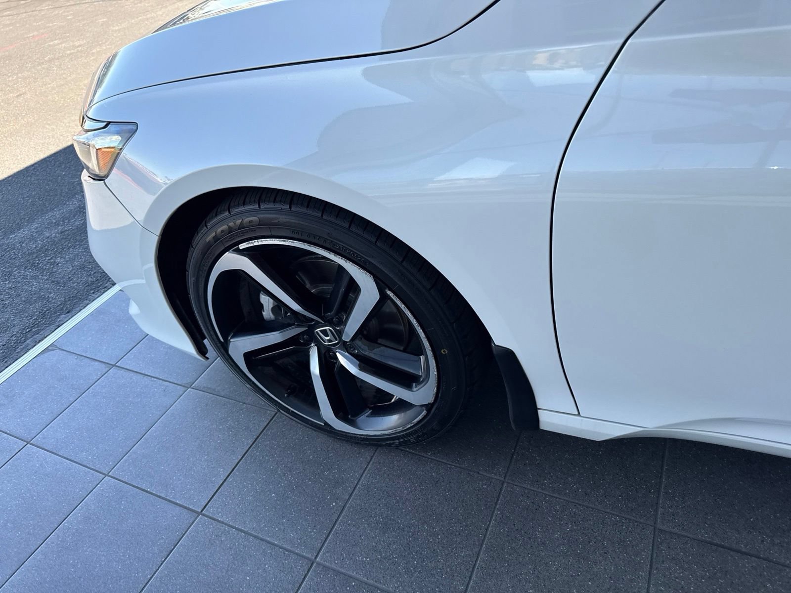Used 2021 Honda Accord Sport image 14