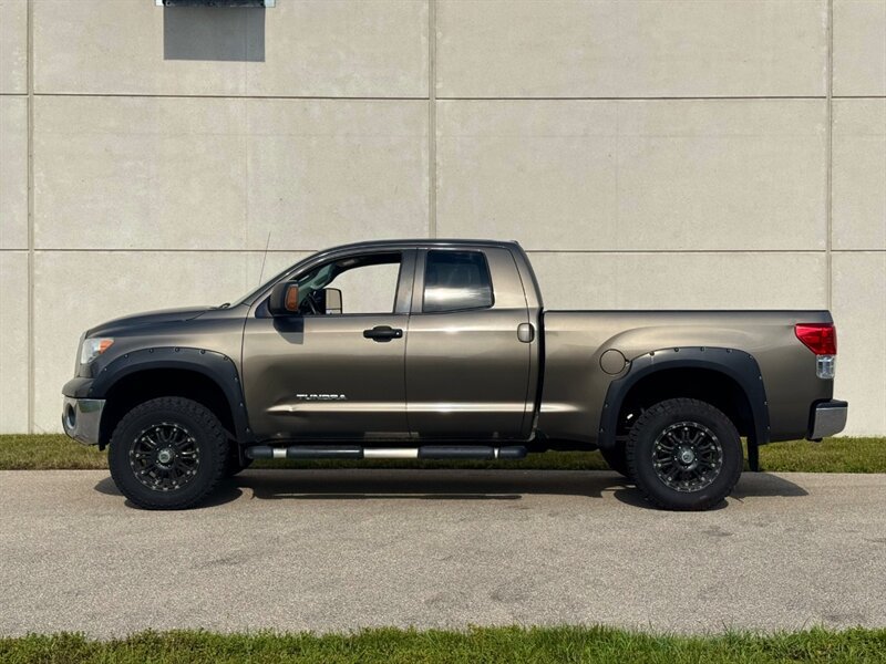 Used 2012 Toyota Tundra 4x4 Double Cab w/ Tow Pkg image 6