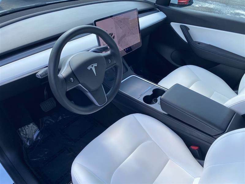 Used 2021 Tesla Model Y Long Range AWD/4WD image 13