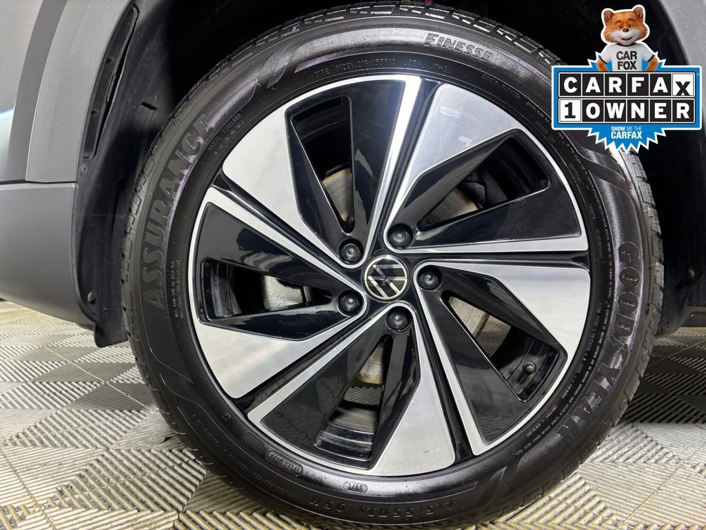 Used 2025 Volkswagen Taos SE AWD/4WD image 26