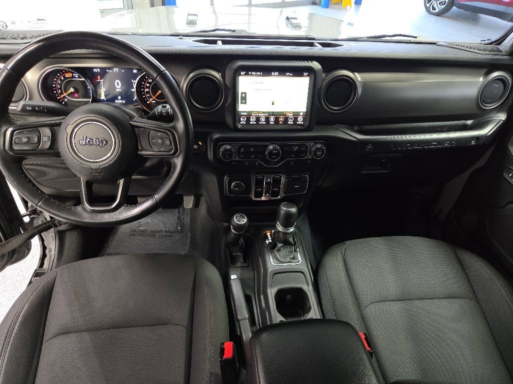 Used 2023 Jeep Wrangler Unlimited Sport AWD/4WD image 11