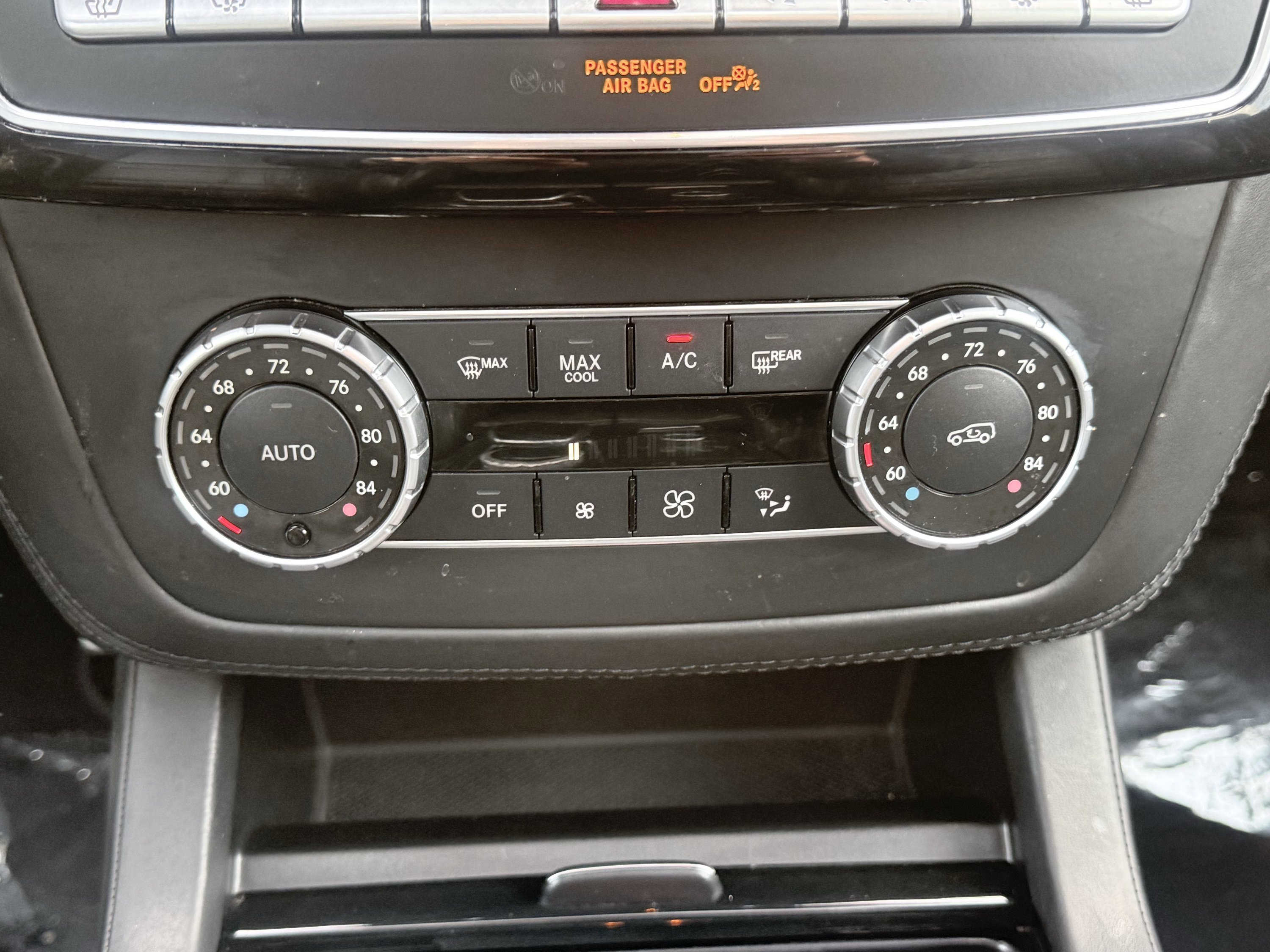 Used 2017 Mercedes-Benz GLE 63 AMG 4MATIC w/ Night Package image 59