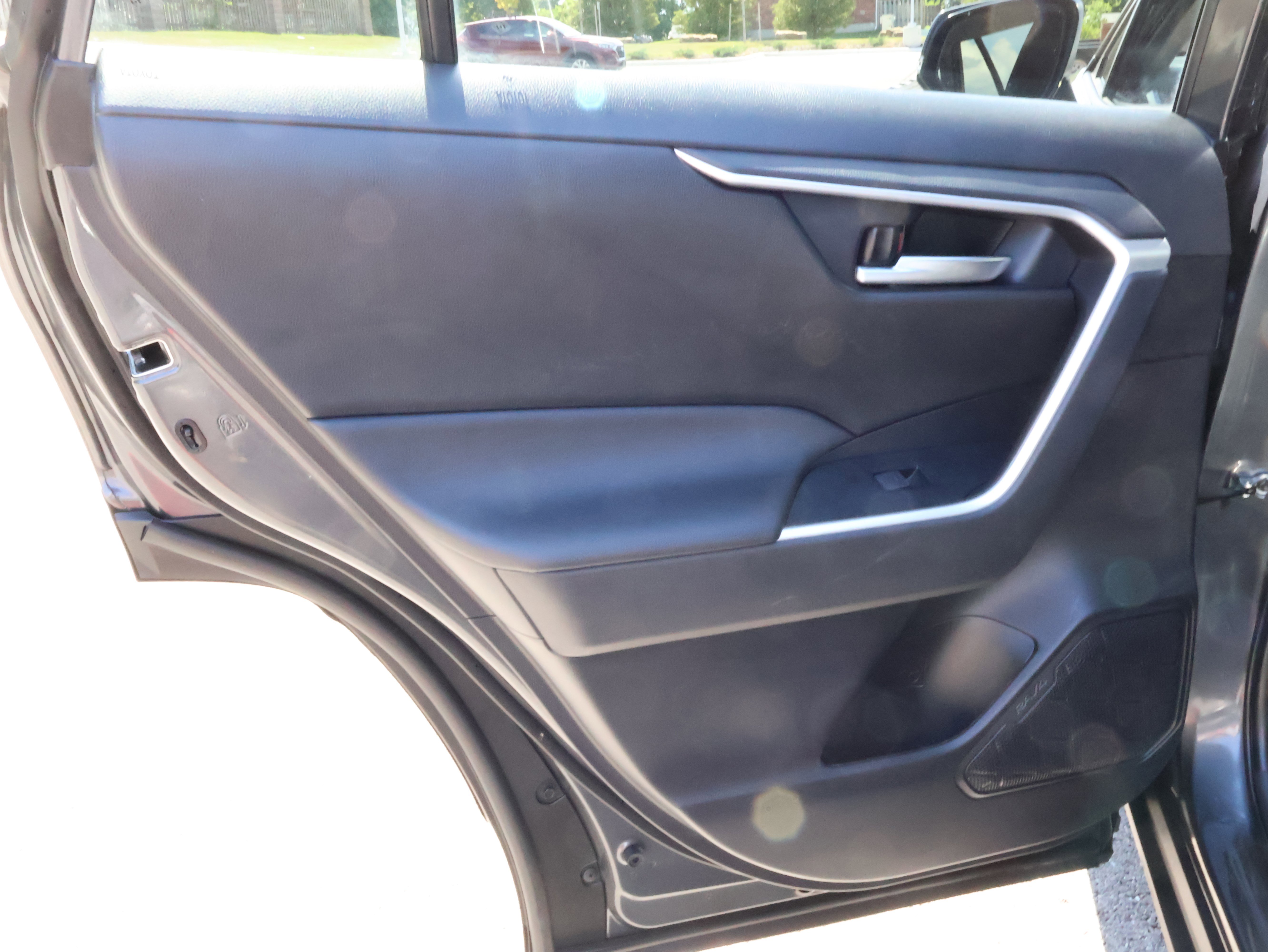 Used 2022 Jeep Compass Latitude w/ Convenience Group image 24