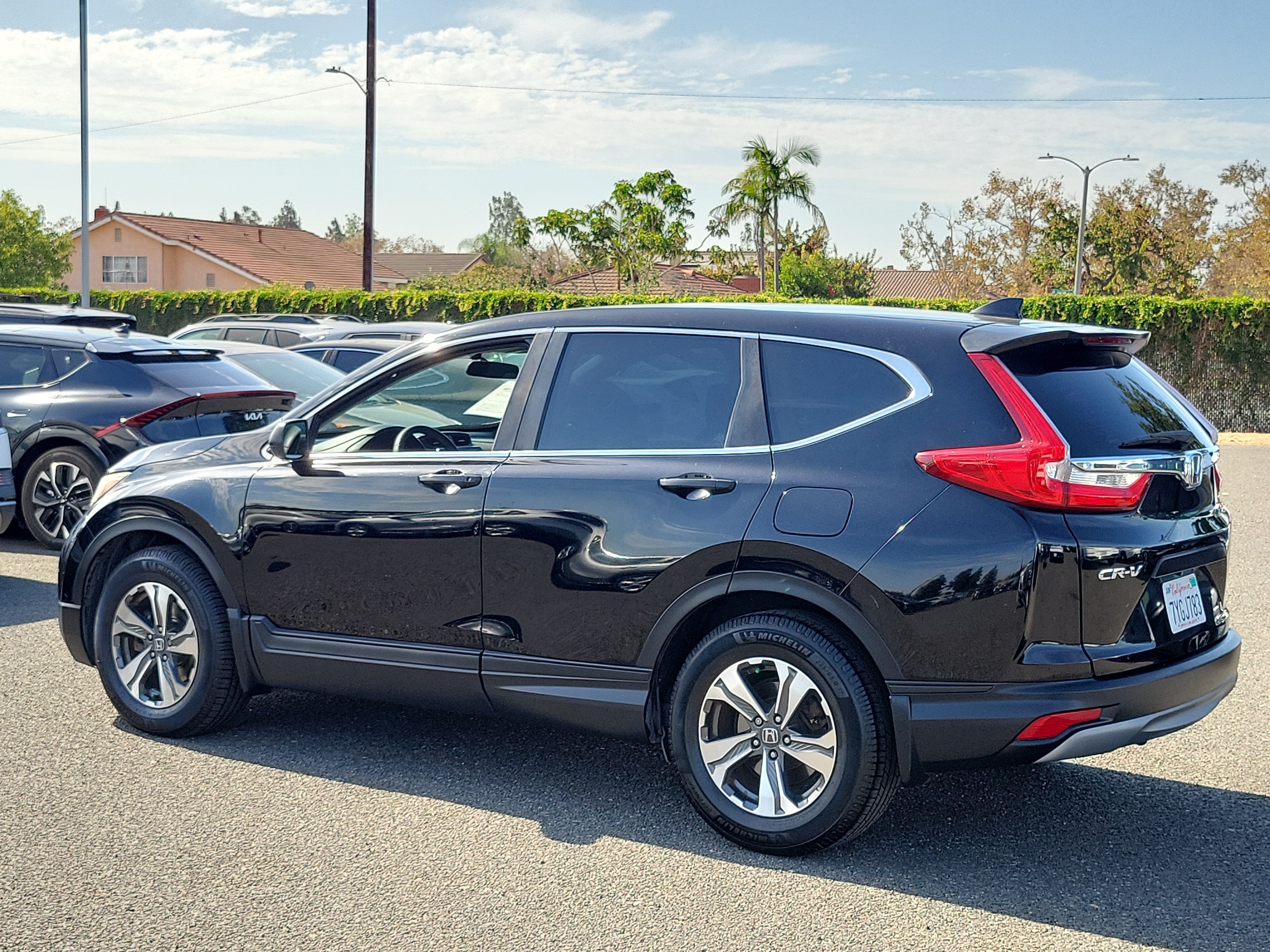 Used 2017 Honda CR-V LX image 27