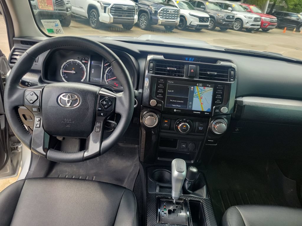 Used 2021 Toyota 4Runner TRD Off-Road Premium AWD/4WD image 18