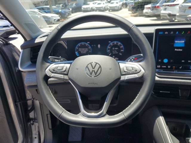 Certified 2025 Volkswagen Tiguan S FWD image 25