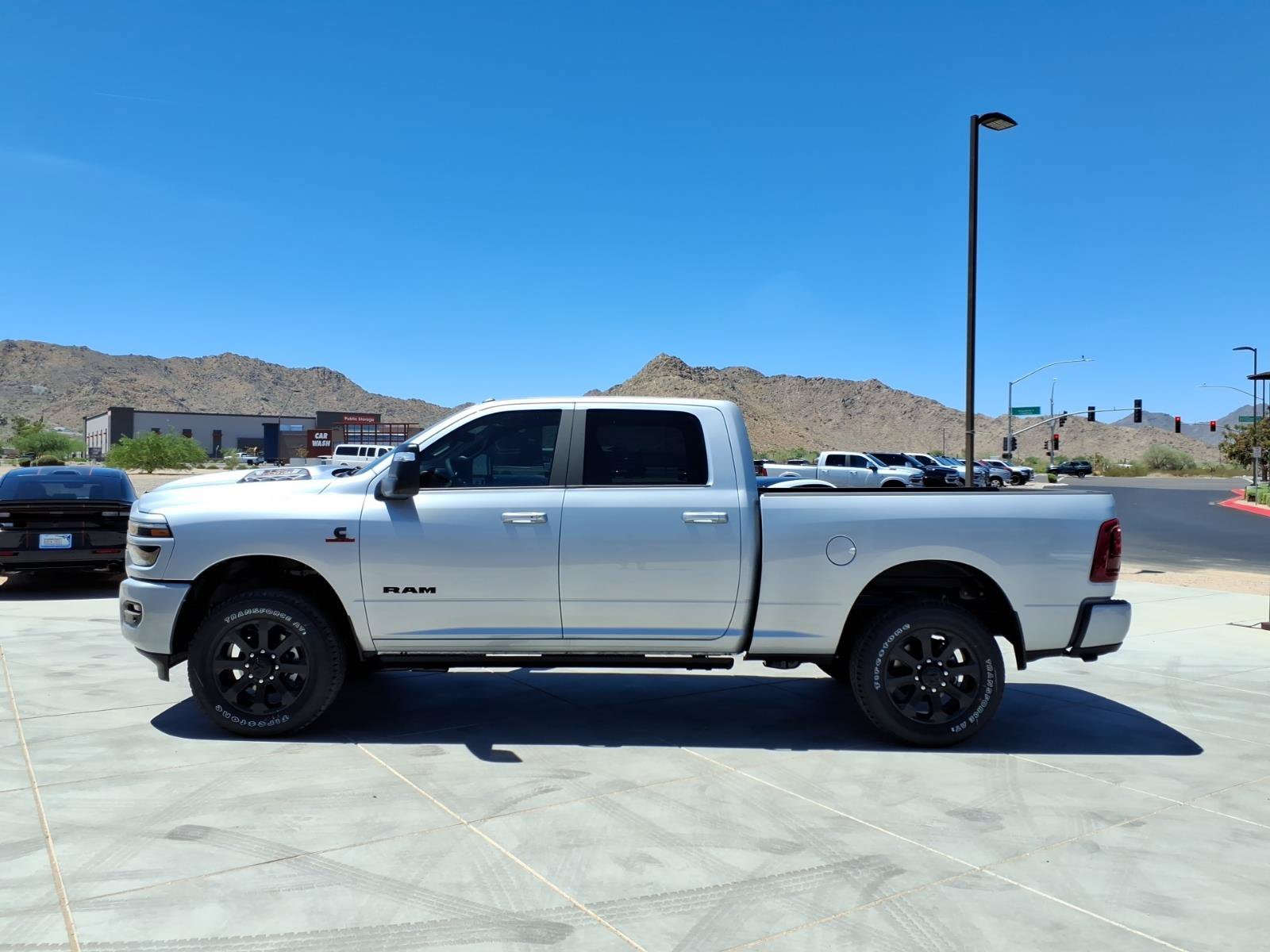New 2026 RAM 2500 Laramie AWD/4WD image 3