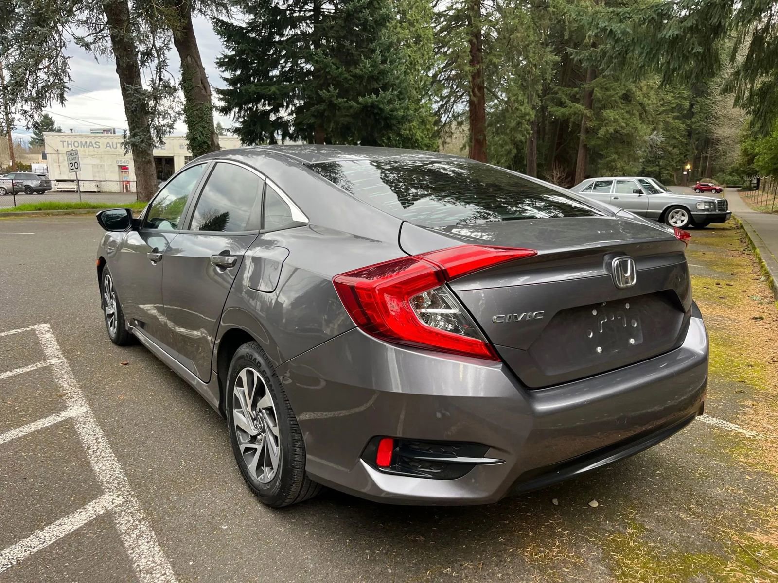 Used 2016 Honda Civic EX image 4