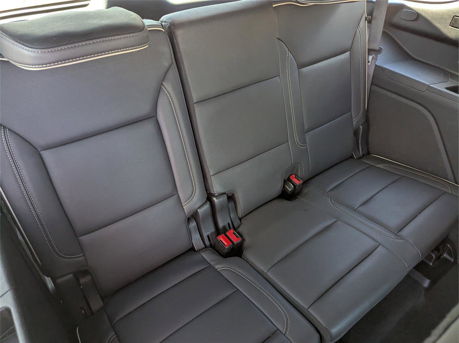 Used 2024 Chevrolet Tahoe Premier image 38