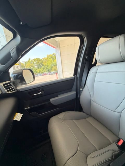 Used 2026 Toyota Tundra Limited w/ Power Package RWD image 19