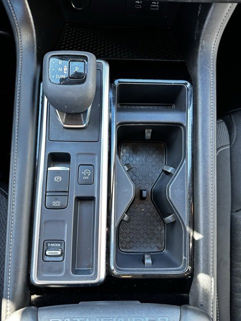 Used 2024 Nissan Pathfinder SV image 22