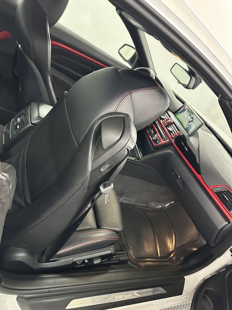 Used 2014 BMW 435i Convertible image 32