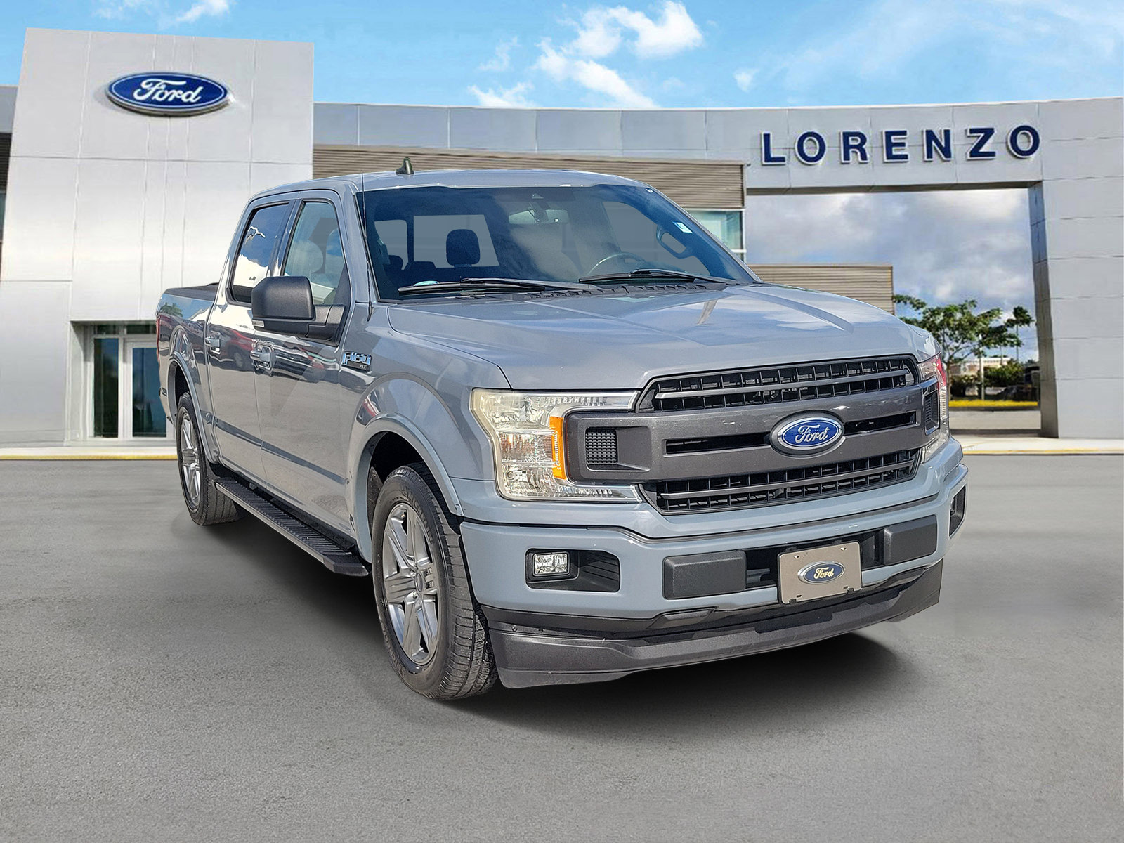 Used 2019 Ford F150 XLT w/ Equipment Group 302A Luxury RWD image 3