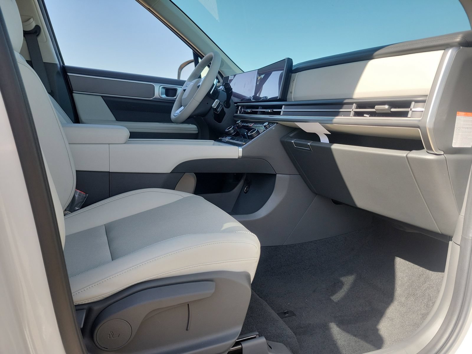 New 2026 Hyundai Santa Fe SEL FWD image 17