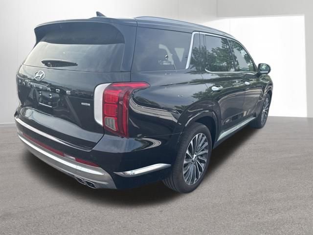 Used 2024 Hyundai Palisade Calligraphy AWD/4WD image 4