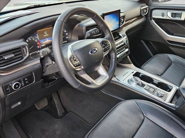 Used 2023 Ford Explorer Limited image 10
