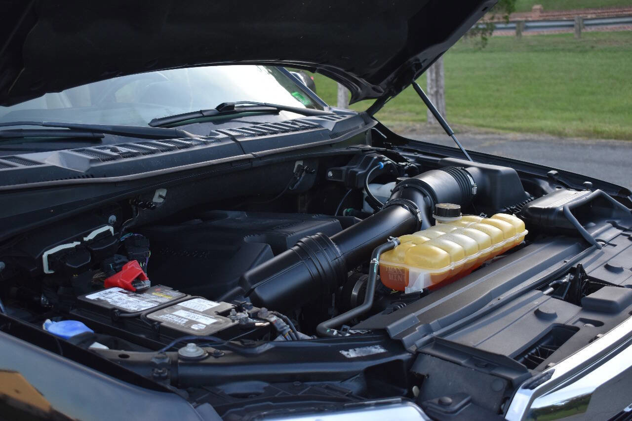 Used 2017 Ford F150 Lariat w/ Equipment Group 501A Mid image 38