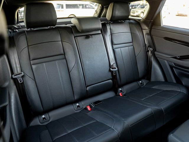 Used 2025 Land Rover Range Rover Evoque S image 24