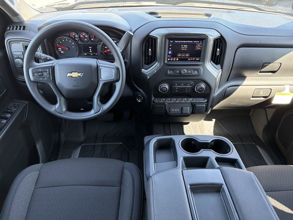 New 2026 Chevrolet Silverado 1500 Custom RWD image 2
