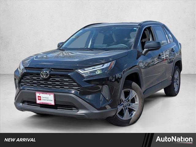Certified 2025 Toyota RAV4 LE AWD/4WD image 1