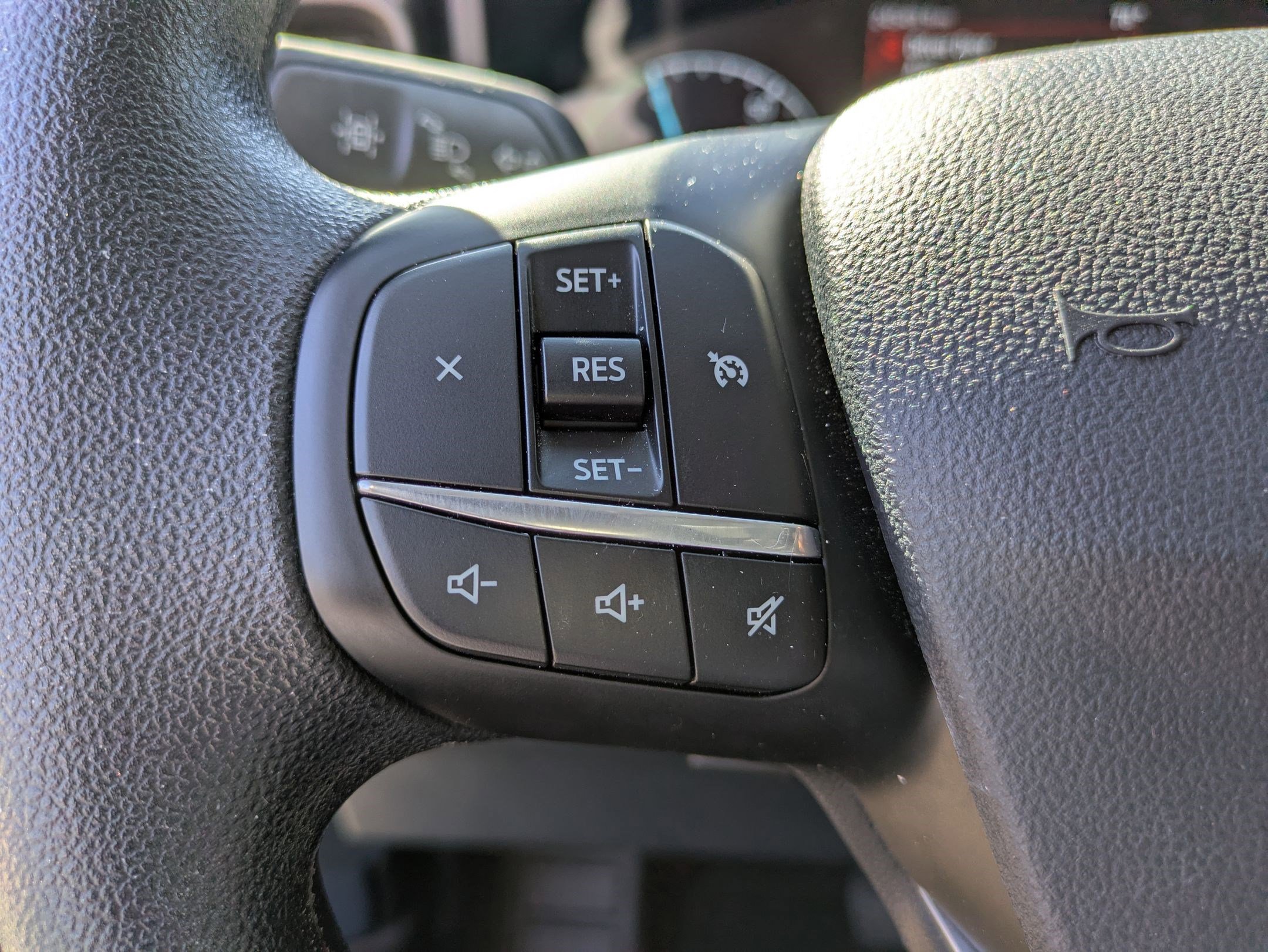 Used 2024 Ford Maverick XL FWD image 16